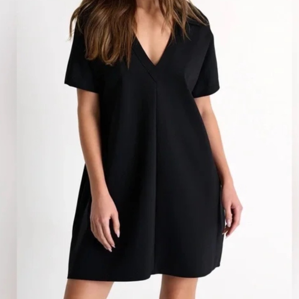 Zara trf collection Women’s V-Neck Little Black Flowy Mini Dress Size Small